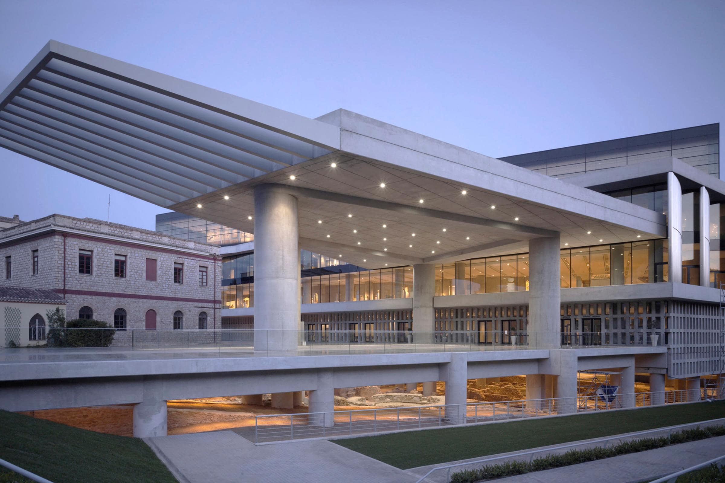 The New Acropolis Museum - Eleni Premeti